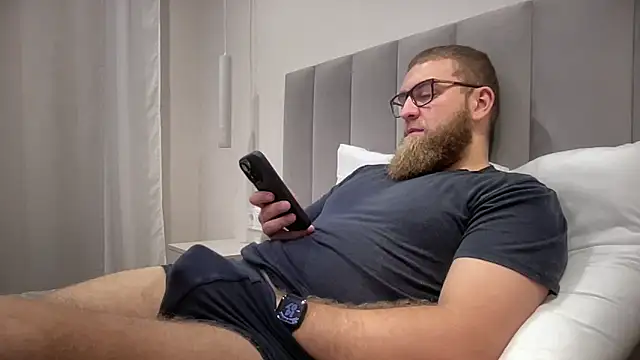 Bear bear  online show from October 25, 11:07 am