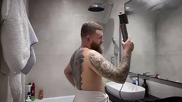 Bear bear  online show from November 4, 8:57 am