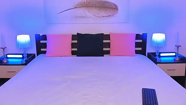 Jesss Leone online show from March 25, 11:44 pm