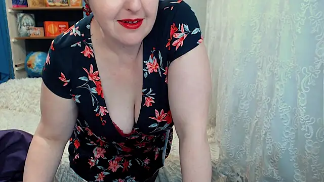 Rainbow lady online show from January 1, 7:30 am