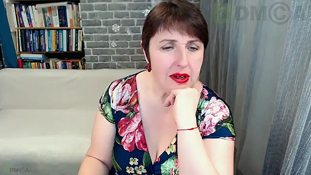 Rainbow lady online show from February 15, 10:58 am