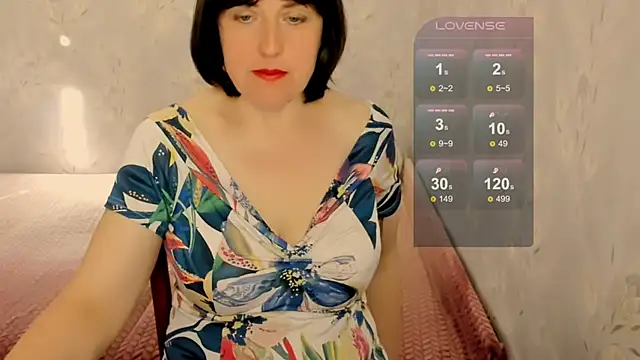 Snapshot of Rainbow_lady chatting on June 25, 4:01 am Rainbow lady online show from June 25, 4:01 am