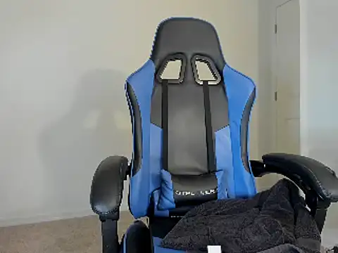 victoriachicas online show from December 21, 1:04 am