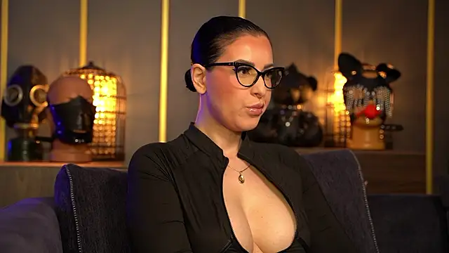 kelly kent online show from March 13, 11:33 pm