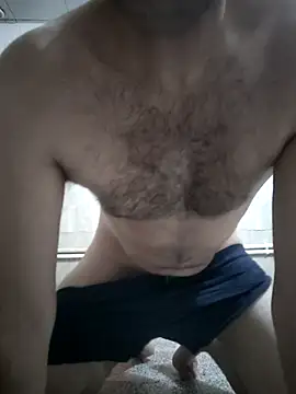Snapshot of Manuel_Ferrara96 chatting on April 23, 5:59 pm Manuel Ferrara96 online show from April 23, 5:59 pm