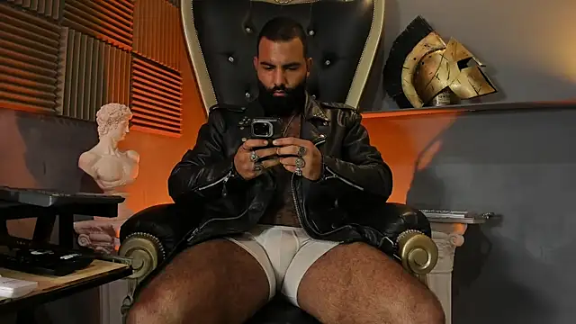 BeardAndrew online show from November 29, 11:35 am