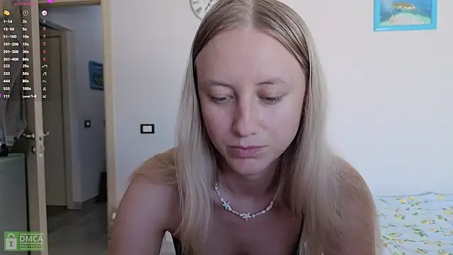 Snapshot of AngeelLina chatting on July 7, 12:42 pm AngeelLina online show from July 7, 12:42 pm