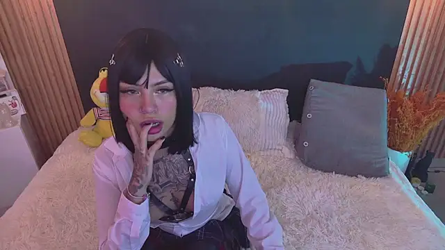 Scarlett collins02 online show from January 7, 1:59 am