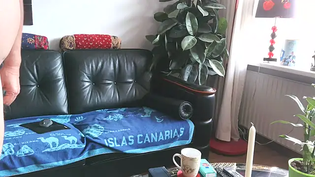 Snapshot of Exhib070 chatting on August 1, 11:20 am Exhib070 online show from August 1, 11:20 am