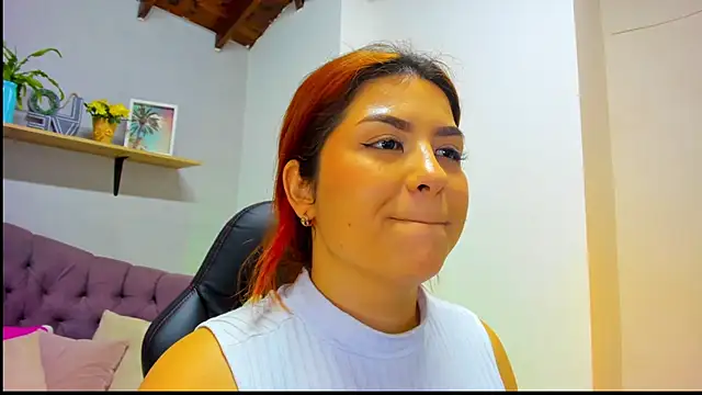 Gretta Queen online show from April 22, 6:09 pm