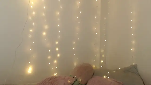 SweetSofty online show from April 19, 1:32 pm