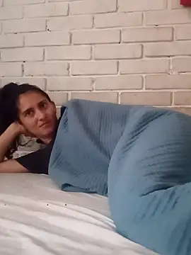 valeriaswang Lucas online show from April 15, 4:14 pm