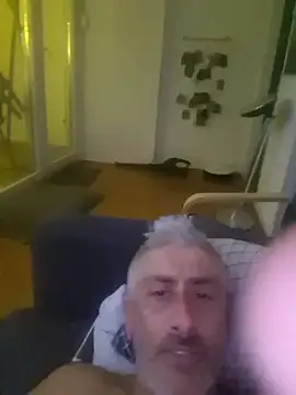 cuci45 online show from November 29, 4:59 am