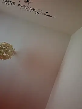 cuci45 online show from April 17, 6:44 pm