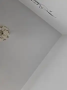 cuci45 online show from April 18, 1:15 pm