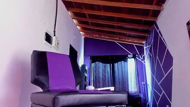 Snapshot of ink_demonxxx chatting on October 11, 5:55 pm ink demonxxx online show from October 11, 5:55 pm