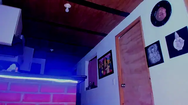 Snapshot of ink_demonxxx chatting on November 16, 3:01 am ink demonxxx online show from November 16, 3:01 am