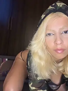 jujubinhahot online show from March 13, 9:10 pm