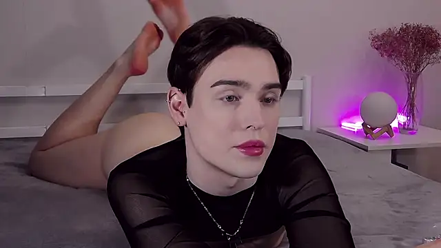 RobbyCharming online show from May 23, 9:46 am