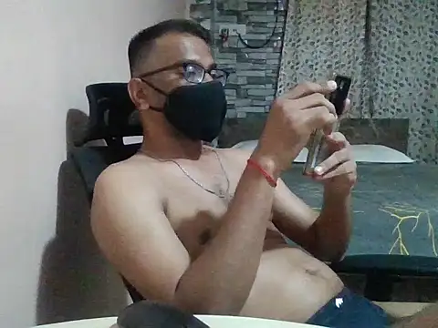 Snapshot of sexx4 chatting on April 30, 8:57 pm sexx4 online show from April 30, 8:57 pm