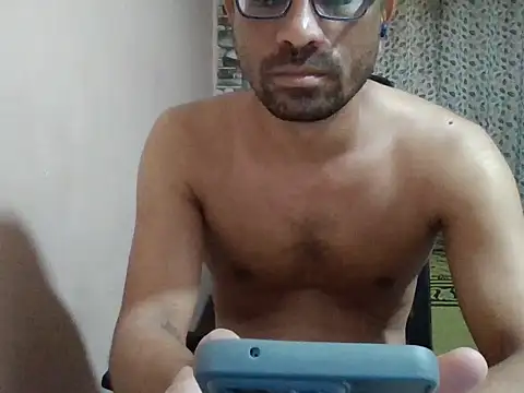 Snapshot of sexx4 chatting on June 7, 8:23 pm sexx4 online show from June 7, 8:23 pm