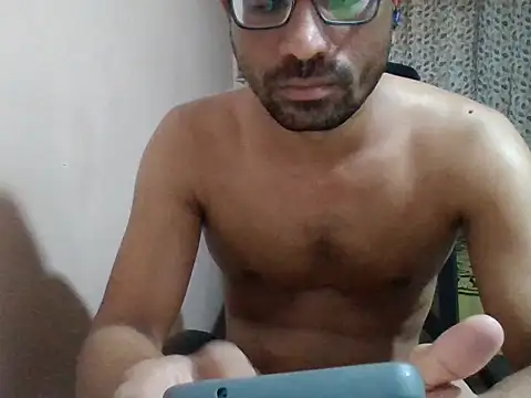 Snapshot of sexx4 chatting on June 10, 3:00 pm sexx4 online show from June 10, 3:00 pm