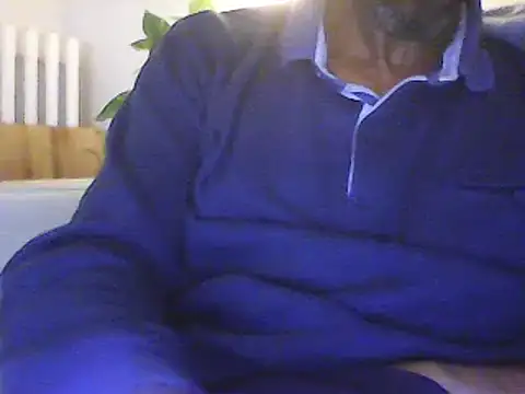 Snapshot of Malcomvs97 chatting on January 8, 1:00 am Malcomvs97 online show from January 8, 1:00 am