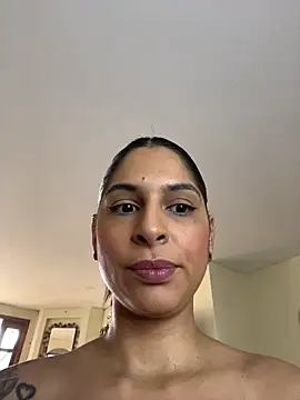 charlotte stevenss  online show from November 16, 3:17 pm