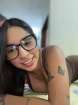 charlotte stevenss  online show from April 14, 1:39 pm