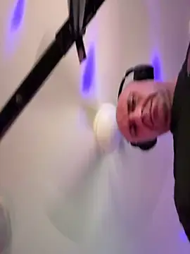 OSIRlS online show from September 30, 2:55 pm