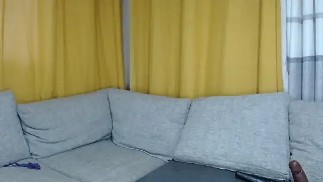 Snapshot of BELINDAXXXXX chatting on October 26, 3:51 pm BELINDAXXXXX online show from October 26, 3:51 pm