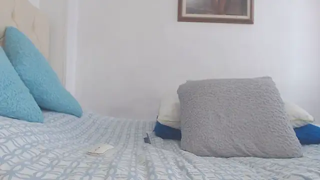 Snapshot of gatasexlucy chatting on July 28, 4:39 pm gatasexlucy online show from July 28, 4:39 pm