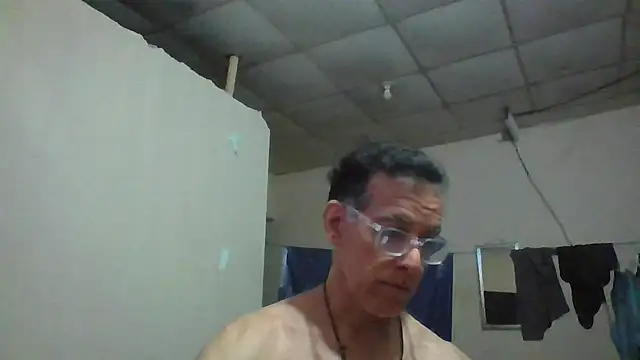 CaptainFox online show from June 5, 12:39 am