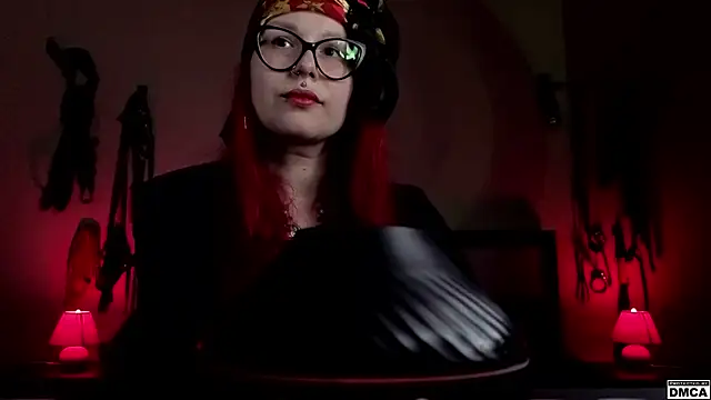 Snapshot of Amanita__Pantherina chatting on September 17, 9:00 am Amanita Pantherina online show from September 17, 9:00 am