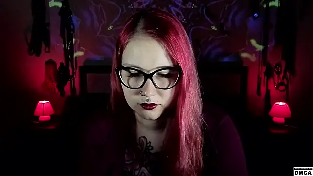 Amanita  Pantherina online show from April 22, 6:49 am