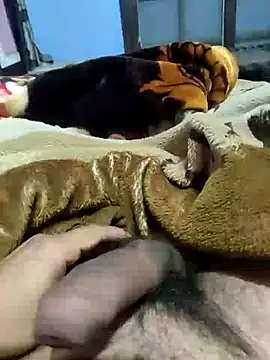 Snapshot of Deshilund9 chatting on December 29, 9:06 am Deshilund9 online show from December 29, 9:06 am