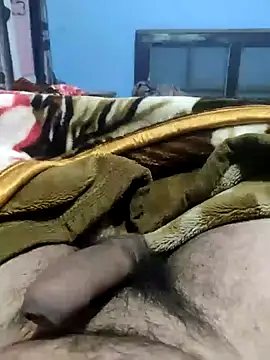 Snapshot of Deshilund9 chatting on January 8, 5:15 pm Deshilund9 online show from January 8, 5:15 pm