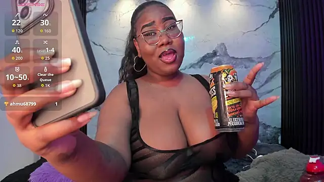 Darnellqueen online show from March 30, 12:11 am