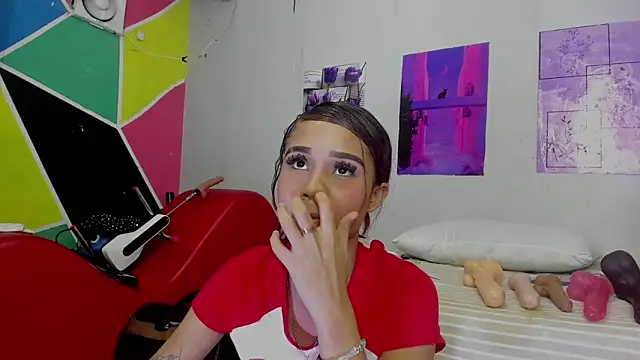 MarianaManzur online show from February 16, 8:11 pm