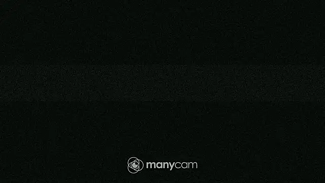 Snapshot of dennisnl93 chatting on July 16, 9:43 pm dennisnl93 online show from July 16, 9:43 pm