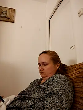 Snapshot of She-devilx chatting on February 16, 9:38 pm She-devilx online show from February 16, 9:38 pm