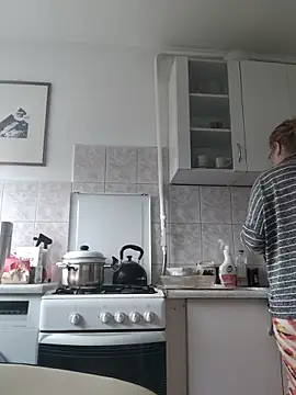 Snapshot of She-devilx chatting on October 16, 11:44 am She-devilx online show from October 16, 11:44 am