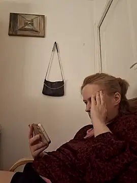 She-devilx online show from March 11, 10:27 pm