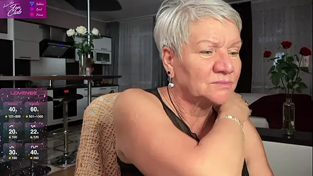 roxana brooks online show from February 4, 5:55 pm