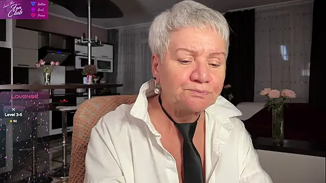 roxana brooks online show from March 5, 7:06 pm