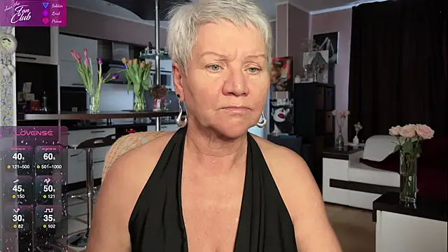 roxana brooks online show from March 10, 12:15 pm