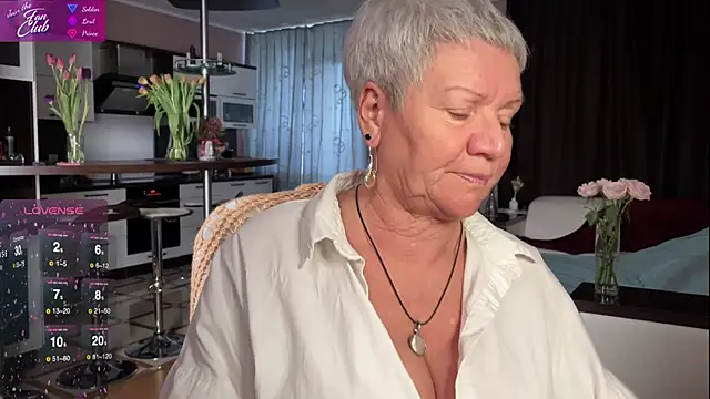 roxana brooks online show from March 11, 1:34 pm