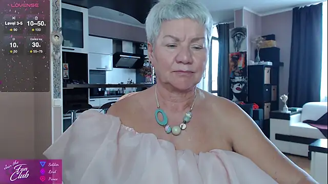 roxana brooks online show from September 22, 1:24 pm