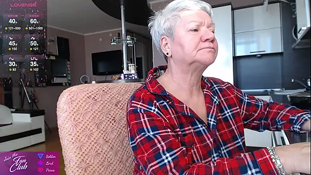 roxana brooks online show from September 26, 5:44 am