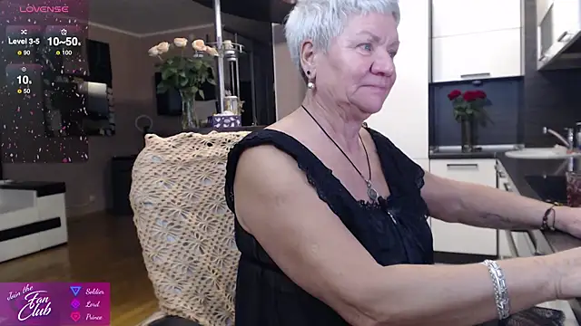 roxana brooks online show from October 3, 7:22 pm